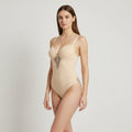 Body sculptant dentelle élégance nude femme OFFUZA porté, silhouette affinée et maintien élégant