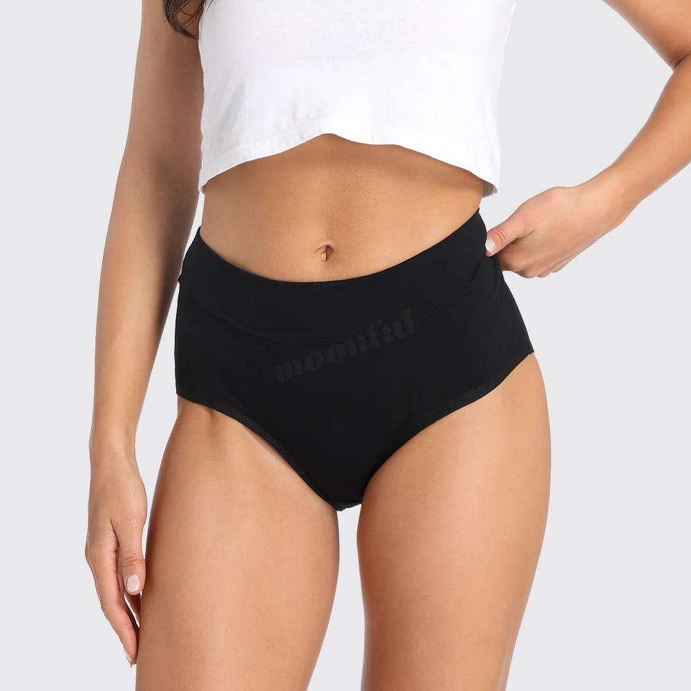 Culotte menstruelle noire taille haute OFFUZA portée, maintien confortable